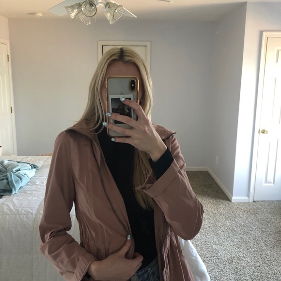 Jacket - Picture 2 of 5